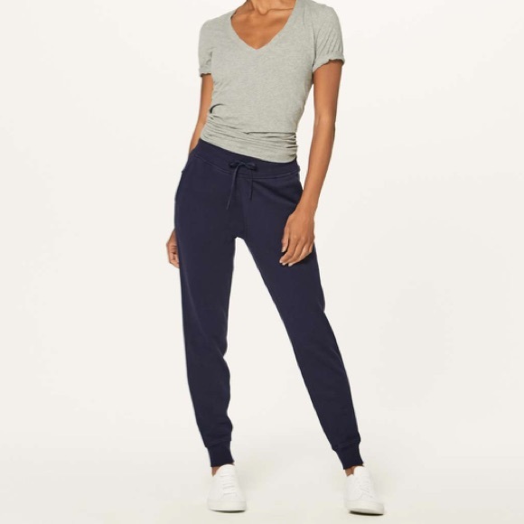 Navy blue lululemon joggers - Picture 2 of 4